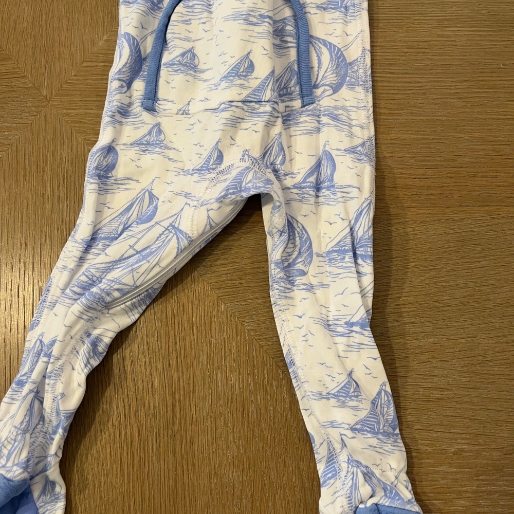 Beaufort Bonnet baby 8-12 sleeper